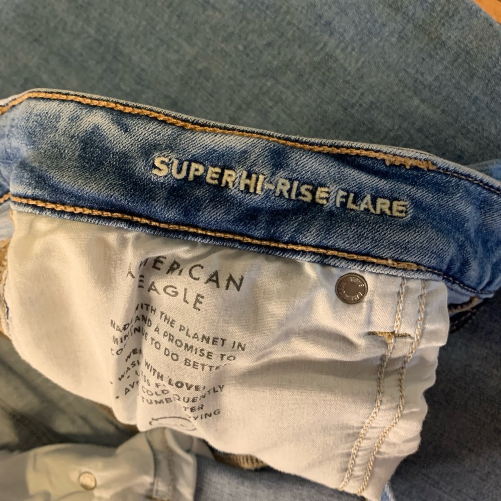 American Eagle Outfitters High Rise Flare Jeans - Picture 8 of 10